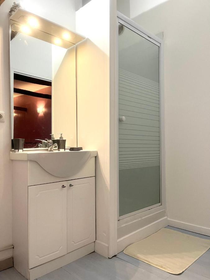 Chablis: Grand Studio En Plein Centre Ville Екстер'єр фото